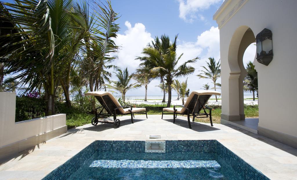 Baraza Resort And Spa Zanzibar Bwejuu Oda fotoğraf